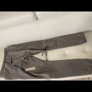 Essentials sweatpant size S (used only 2 times)